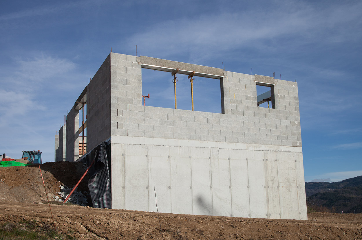 Matériaux Carrelage Aire-sur-l’Adour, Matériaux Carrelage Pau, Matériaux charpente Aire-sur-l’Adour, Matériaux charpente Pau, Matériaux couverture Aire-sur-l’Adour, Matériaux couverture Pau, Matériaux de construction Aire-sur-l’Adour, Matériaux de construction Pau, Matériaux gros oeuvre Aire-sur-l’Adour, Matériaux gros oeuvre Pau, Matériaux plâtrerie Aire-sur-l’Adour, Matériaux plâtrerie Pau, Matériaux pour artisans Aire-sur-l’Adour, Matériaux pour artisans Pau, Matériaux pour travaux publics Aire-sur-l’Adour, Matériaux pour travaux publics Pau, Matériaux traitement des eaux Aire-sur-l’Adour, Matériaux traitement des eaux Pau, Négoce de matériaux Aire-sur-l’Adour, Négoce de matériaux Pau, Quincaillerie Aire-sur-l’Adour, Quincaillerie Pau